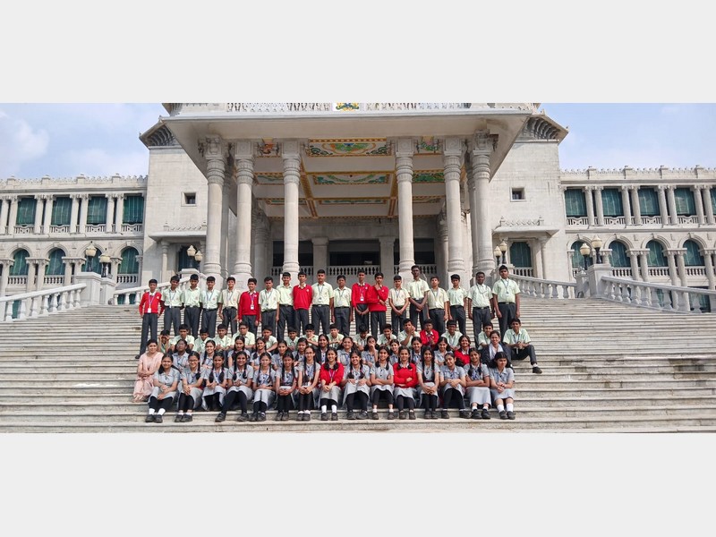 Field trip to Suvarna Soudha, Belagavi